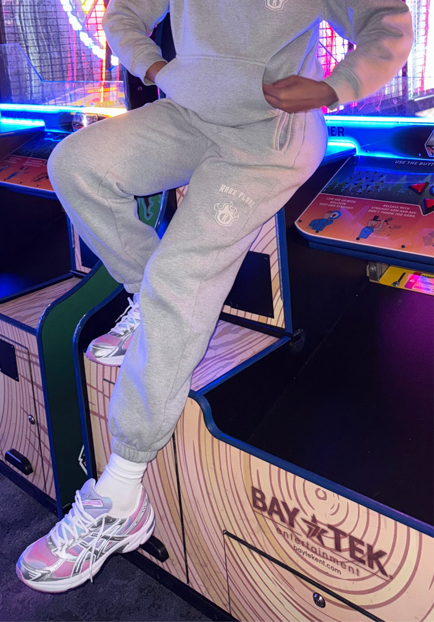Kaze Flare Classic Logo Grey Sweatpants